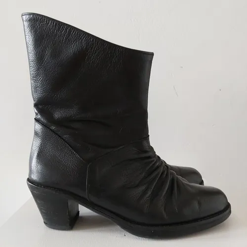 Corre lola botas sale