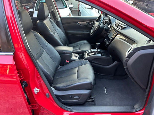 Nissan X-trail 2017 Exclusive 4x4 7