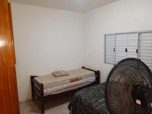 Imagem 10 de 12 de Ótima Casa Em Mongaguá Com Piscina E Quintal - 8212 Npc