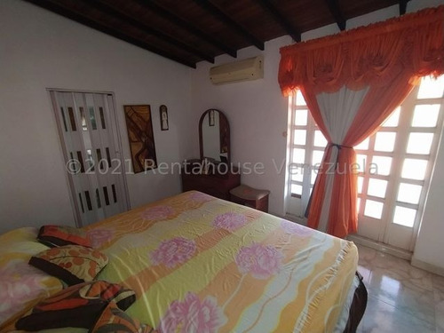 Imagen 18 de 25 de 22-6319 Mv. Apartamento En Venta Pent-house Urb. Campo Alegre, Turmero.