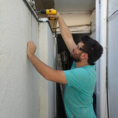 Imagen 3 de 8 de Electricista Hogar, Comercio, Oficina, Fábrica