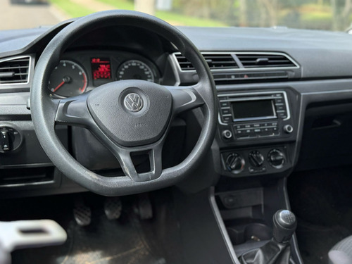 Volkswagen Voyage 1.0 12V MPI TOTALFLEX 4P MANUAL