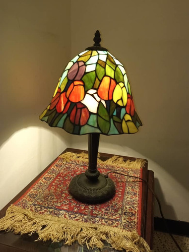 Lampara De Mesa Estilo Tiffany De Vitral (Usado)