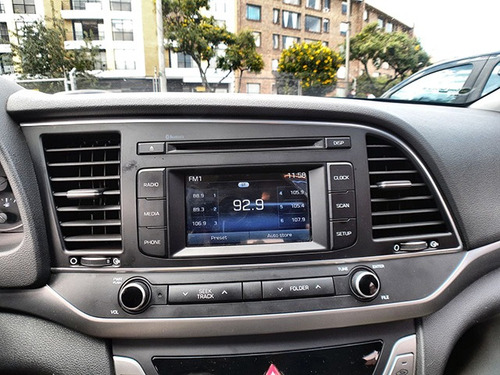 Hyundai Elantra 2017