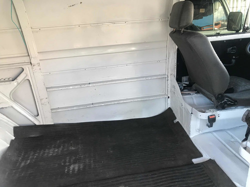 Volkswagen Kombi 2003 1.6 3p Gasolina