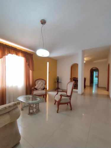 Imagen 4 de 16 de Casa Venta Rosal Sur
