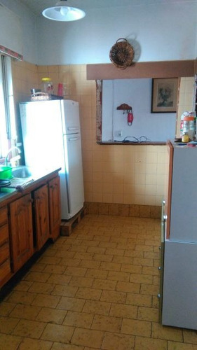 Imagen 17 de 21 de Vende Galpon Local Y Depto De 3 Amb. Pilar Centro