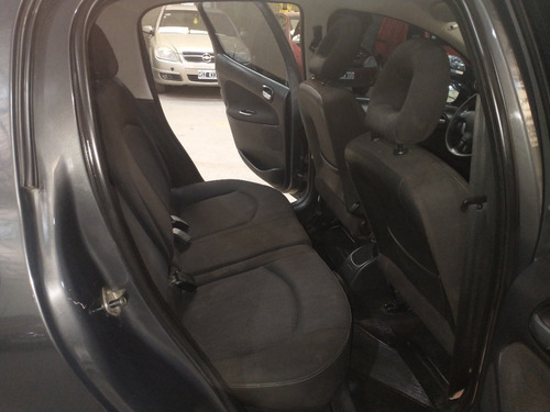 Peugeot 207 Compact 4p 1.6 16v Feline 2010-permuto Financio