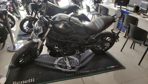 Imagen 16 de 16 de Benelli 502 C