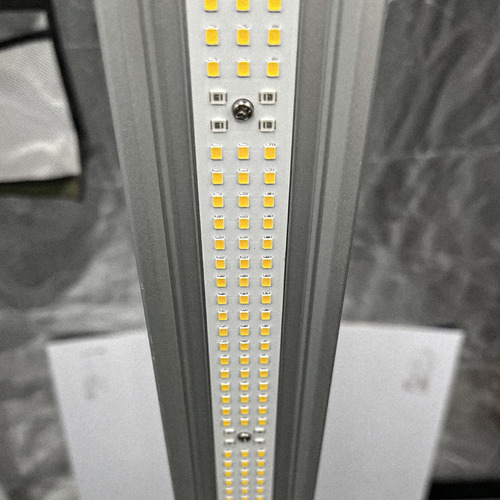 Painel De Led Quantum Bar 720w Samsung Lm281b+ Full Luz Full Spectrum