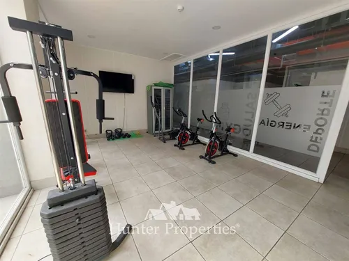 Departamento En Venta De 2d-1b Y Piscina. En La Cisterna