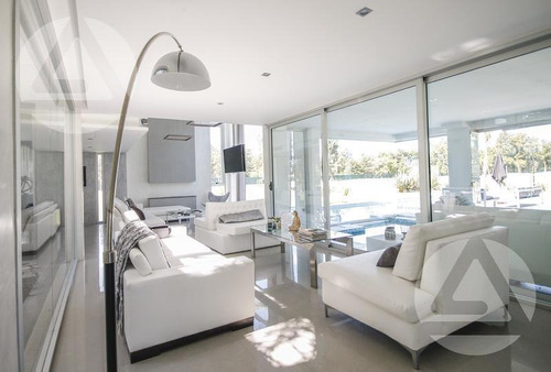 Country Club Saint Thomas Este - Canning