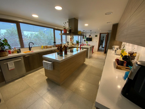 Imagen 11 de 30 de Casa En Venta Fundo El Venado, Espectacular Y Moderna