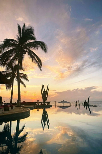 Hotel En Venta Sayulita, Jalisco Inigualable ¡200 Metros Lineales De Playa!