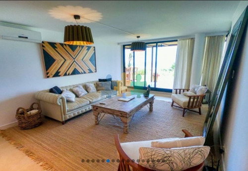 Imagen 5 de 17 de Venta De Apartamento 2 Dormitorios En Lomo De La Ballena, Punta Ballena