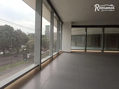 Local En Arriendo En Primavera. Cod A775317