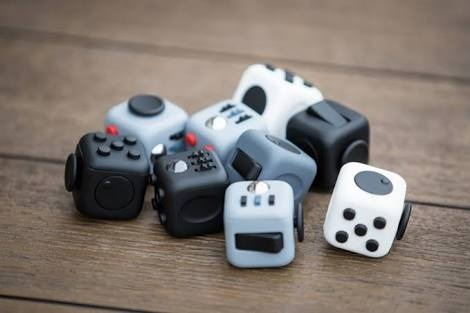 Fidget Cube Y Spinner Cubo Anti Estrés Relajante