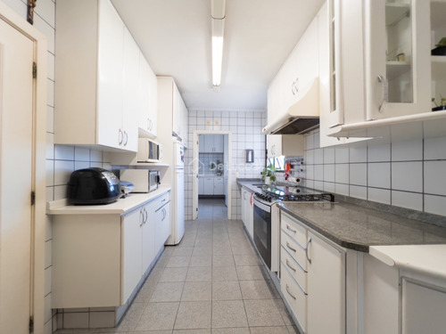 Imagem 12 de 30 de Apartamento À Venda Em Cambuí - Ap011213