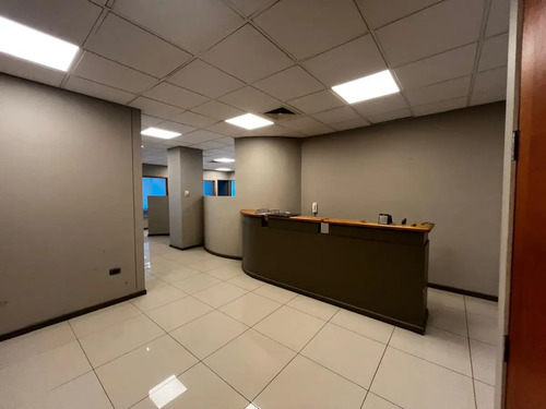 Ciudad Empresarial 300m2 Habilitada 10 Privados Trifasica