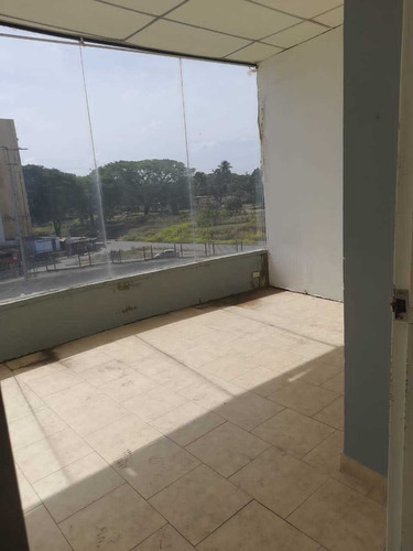 Imagen 8 de 8 de Local En Alquiler Cc Biblos