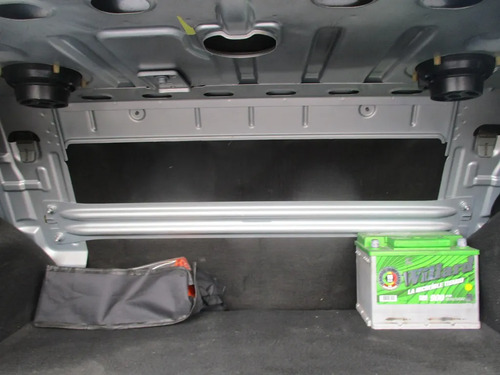 Renault Logan   1600cc Mt Aa