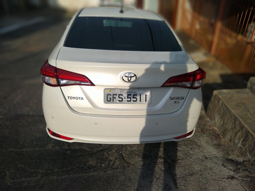 Toyota Yaris Xl Plus Automático 1.5 Câmbio 5 Machas...