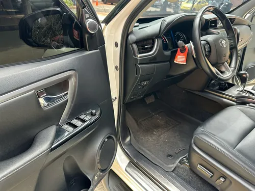 Toyota Fortuner Srx 4.0l Gasolina Blindaje 2plus At Mod 2022