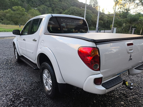 Mitsubishi L200 3.2 Triton Hpe Cab. Dupla 4x4 Aut. 4p