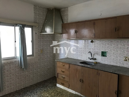Imagen 4 de 9 de Venta Casa Garibaldi Entre Jacinto Pargas Y Luis A. Herrera, Pando.