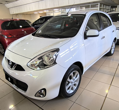 Nissan March 1.6 Active 107cv