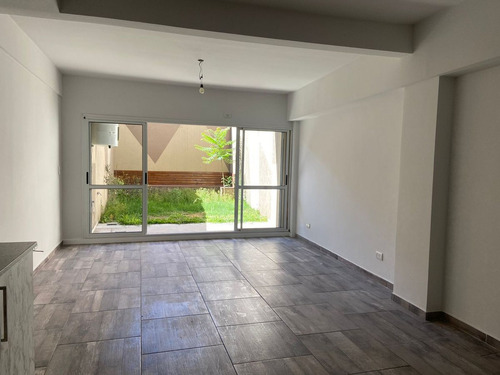 Venta Departamento 2 Ambientes Con 2 Patios Boedo
