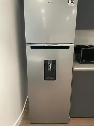 $380.000 Nevera pequeña no frost 210 litros, beis, whatsapp - Nevera,  Lavadora, electrodomesticos de segunda en Medellin