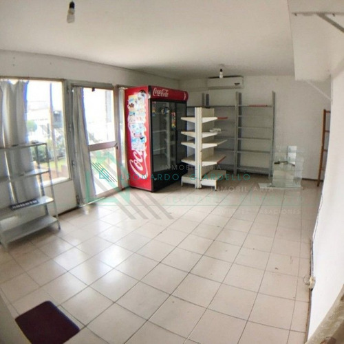 Imagen 7 de 9 de Colonia - Local Comercial En Punto Estratégico