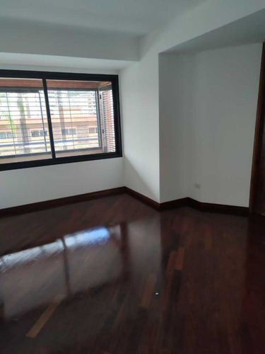 Imagen 10 de 12 de Alquilo Pb 295m2 5h/6b/3p La Boyera 1825