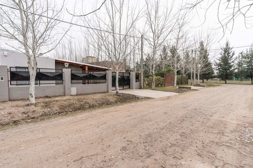 Imagen 16 de 16 de Venta Casa 2 Dormitorios Pileta Y Cochera