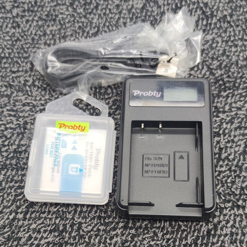 Bateria Np-bd1 + Carregador Dsc-t900 T700 T200 T500 T75 Sony (Usado)