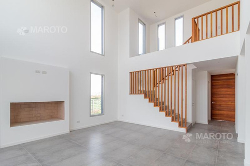Imagen 6 de 30 de Casa En Venta En Barrio Puertos Del Lago - Maroto Propiedades