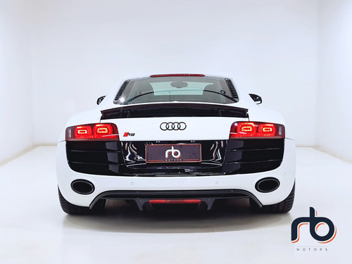 Audi R8 5.2 FSI QUATTRO V10 40V GASOLINA 2P R-TRONIC