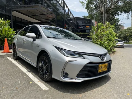 Toyota Corolla 1.8 Xe-i Hibrido At 4x2 2020