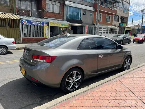 Kia Cerato Koup 1.6