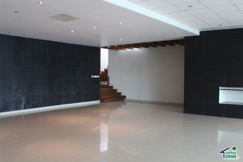 Imagen 7 de 30 de Casa En Venta En Bosques De Las Lomas-lomas De Bezarez