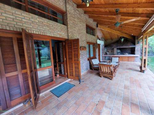 Venta De Casa De Categoria En Carrodilla