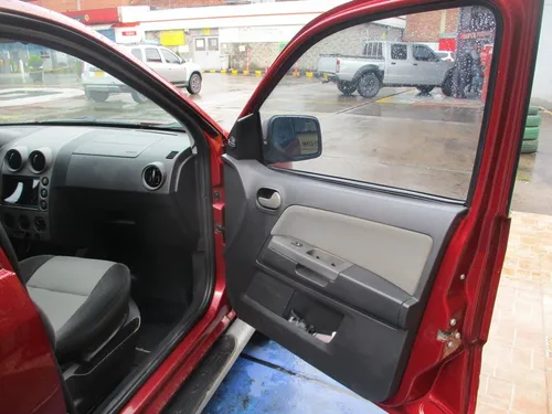 Ford Ecosport 4X4 2000CC MT AA