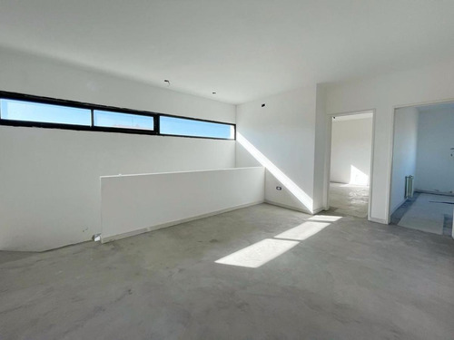 Imagen 22 de 30 de Casa En Venta En El Canton Barrio Norte A Laguna Con Pileta