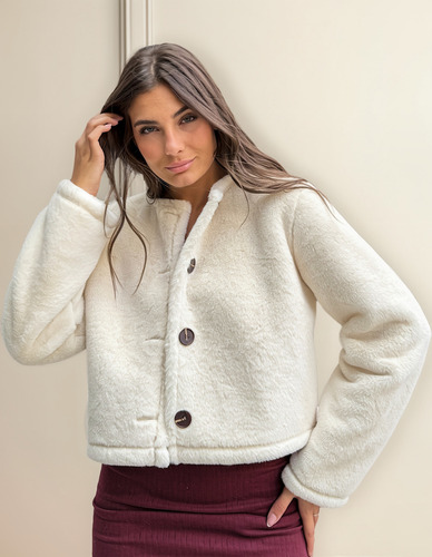 Campera De Piel Con Botones Interior En Gamuza
