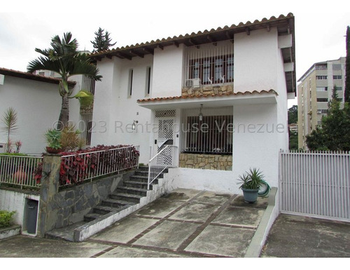 Casa En Venta La Alameda Ee24-13163 