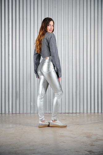 Pantalón De Mujer Chupin Cenitho Gris Metalizado Elastizado