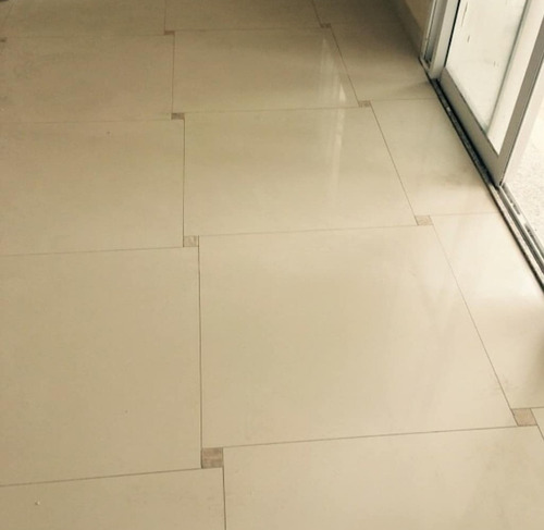 Imagem 1 de 5 de Mão De Obra Instalação Porcelanato