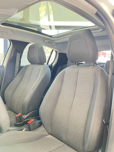 Peugeot 208 1.6 Active