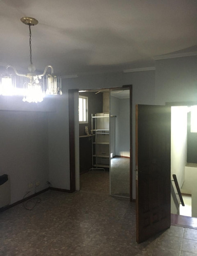 Casa En Venta Bella Vista. Zona Aerobica.